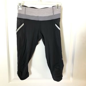 lululemon athletica crop leggings w/ side pockets